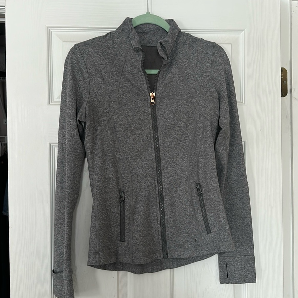 LULULEMON zip up define jacket (size8)